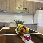 The Yas Apartamento