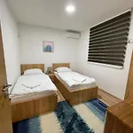 Apartamento The Yas Doglodi