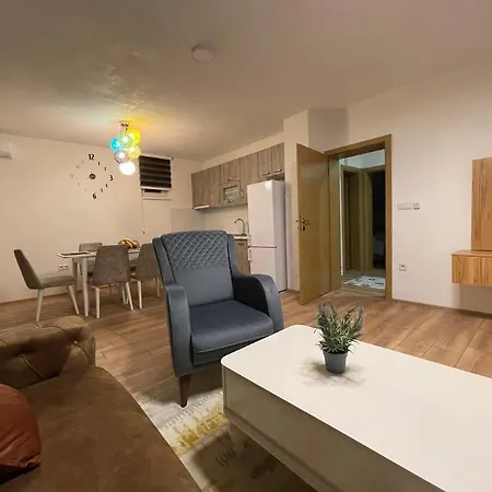 Apartament The Yas